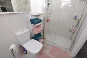 En-Suite- click for photo gallery
